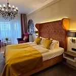 Hotel Waldperle 3*