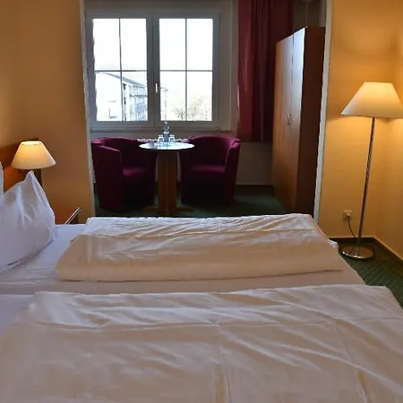 Waldperle Hotel Goehren (Ruegen)