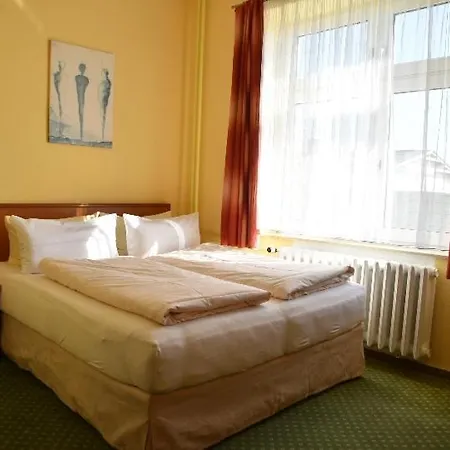 瓦德博丽酒店 酒店 3*