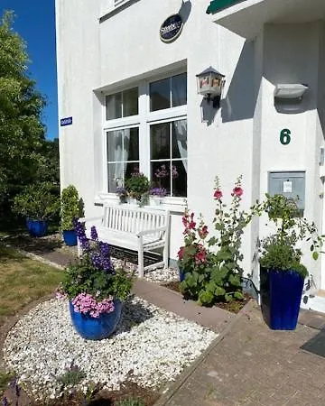 瓦德博丽酒店 3*