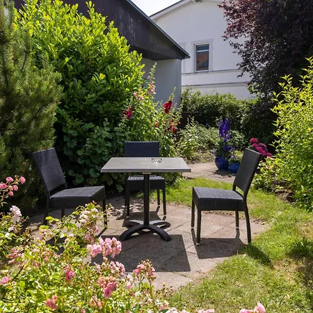 Hotel Waldperle 3*