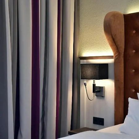 Ξενοδοχείο Waldperle 3*